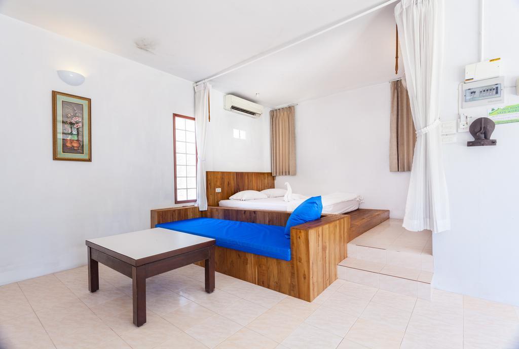Nitchanan Villa Hinkong Exterior photo